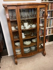 Antique Tiger Oak Curved Glass China Cabinet – Perfect Condition