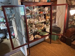 Antique Mahogany Flat Sides & Door ;Mirrored Back ;Glass Shelves China Cabinet