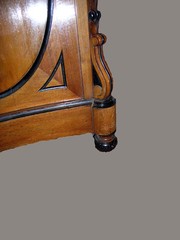 ANTIQUE ENGLISH MIRRORED CABINET