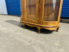 Beautiful Sears Roebuck ArtS & Crafts Oak Curved Glass Display Cabinet W/Lights