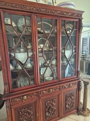 Vintage Mahogany Buffet Hutch Display Cabinet Antique Style Carved Wood Showcase