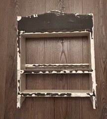 Antique CHIPPY WHITE WOOD SPICE RACK Painted Carved Wall Shelf Curio Display 16″