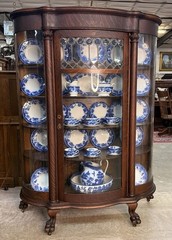 Exceptional American Antique Quartersawn Oak China Curio Cabinet Bookcase 1880