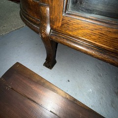 Antique Oak Curved Glass /Mirror Inside China Cabinet – Large With Carved Feet