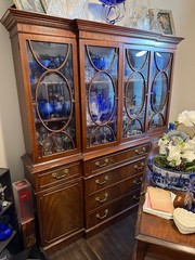 VTG Georgian Mahogany Jasper cabinet bubble glass w/ pull-out butler’s desk