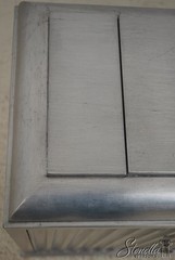 71532: Modern Design TV Lift Cabinet For In Front Of Bed