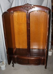Antique Quarter Sawn Oak Wardrobe – Double Door Beveled Mirror