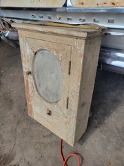 1900 Antique Medicine Wall Bathroom Cabinet McCABE HARDWARE council bluffs Iowa