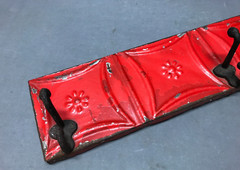 Vintage Decorative Salvaged Red 23″ Tin Ceiling Metal 3 Hook Rack Old 148-25B