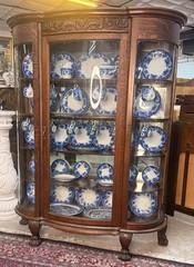 Exceptional American Antique Carved Golden Oak China Curio Cabinet Bookcase 1900
