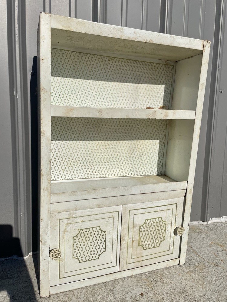 Vintage 1950’s Mid Century Metal Bathroom Kitchen Medicine Cabinet Storage NL