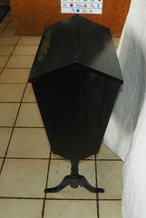 Black Lacquer Handpainted Sewing Cabinet Stand (DR27)