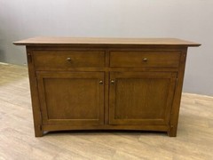 MISSION / ARTS AND CRAFTS SOLID QUARTER SAWN OAK CABINET – MODEL A34
