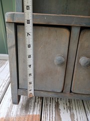 VtgWallShelfCupboardPaintedWoodDoorsFolkArtPrimitiveRetroGrannyCottageCore60s80s