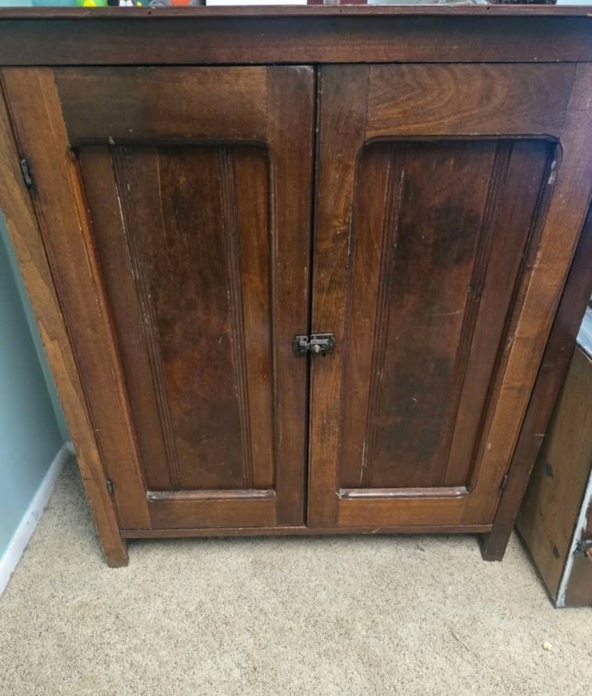 AUTHENTIC 1840s PIE SAFE – PRIMITIVE COUNTRY CUPBOARD WITH PUNCHED TIN PANELS