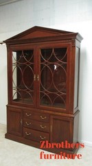 Ethan Allen Regents Part Neo Classical China Cabinet Hutch Breakfront Display