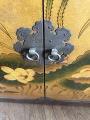 Vintage Chinese Cabinet Chinoiserie Asian style Folding Liquor French Bar Brass