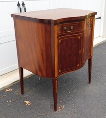 Antique Hepplewhite Style Mahogany Bow Front Short Sideboard Storage Cabinet