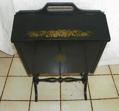 Black Lacquer Handpainted Sewing Cabinet Stand (DR27)