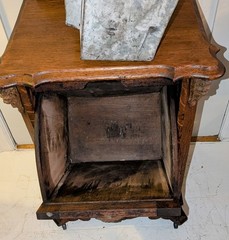 Antique 1890-1910 Quarter Sawn Oak Purdonium Fireside Coal Cabinet w/ Lion Heads