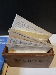 Vintage Recipe Estate Collection Wood RECIPE BOX & Methodist Binder Handwritten