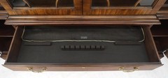 Henredon Large 78″ Wide Mahogany Breakfront MINT