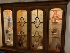 Thomasville Vintage Lighted China Display Hutch
