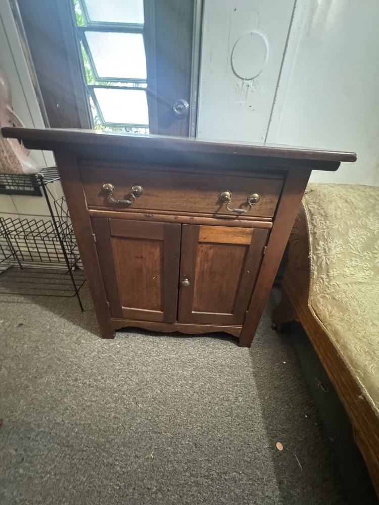 Antique Rustic Mission Oak Wood Dry Sink Wash Stand Cabinet Nightstand