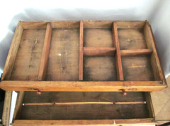 Antique Optometry Eye Glass 4 Drawer Storage Cabinet Oak 10″ H x 23″ L x 11″ W