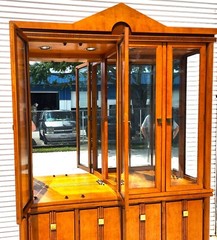 HICKORY WHITE CHINA CABINET BIEDERMEIER GENESIS COLLECTION