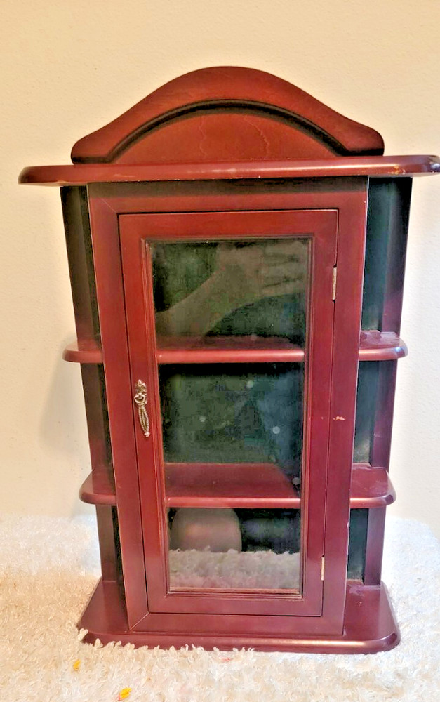 Vtg Wood & Glass Door Display Curio Louis XV Cabinet Cherry Mahogany 20″x13″x5″