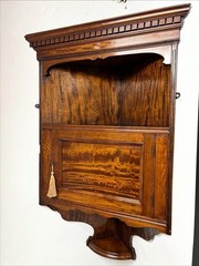 An Edwardian Mahogany Wall Hanging Corner Cabinet Manner Of James Shoolbred
