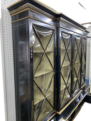 65944 Oriental KEN HILL Furniture Breakfront China Cabinet Curio with DESK