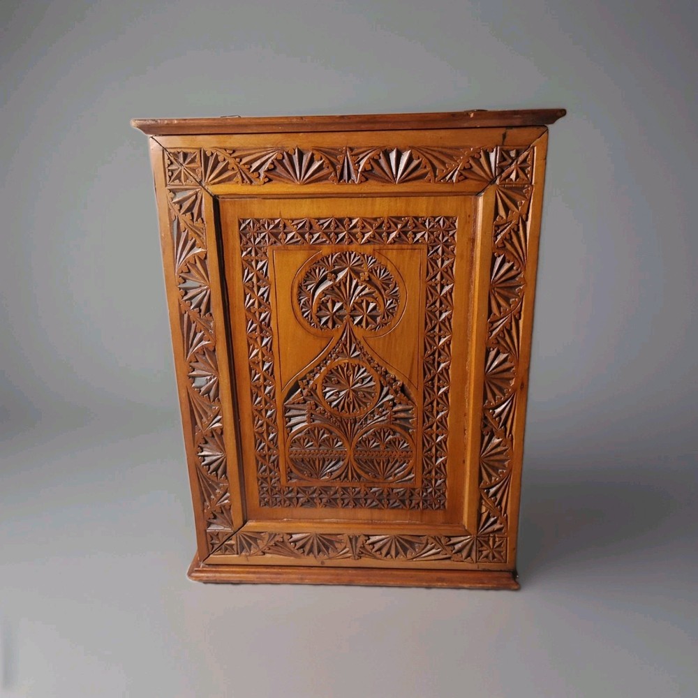 Fab Antique Arts & Crafts Wood Dutch Wall Cabinet Intricate Hd/Carved MUST SEE