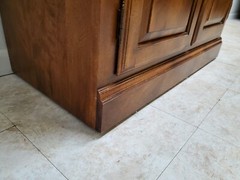 Ethan Allen Bookcase French Country Display Cabinet Shell Carved Fin. 236 B