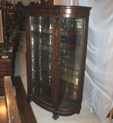 Antique quarter sawn Oak China Cabinet – original finish
