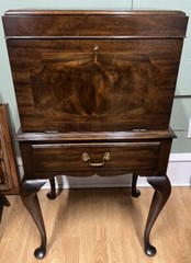 Vintage Henkel Harris Wine Cellarette Mahogany Queen Anne Silver Chest w/ Key