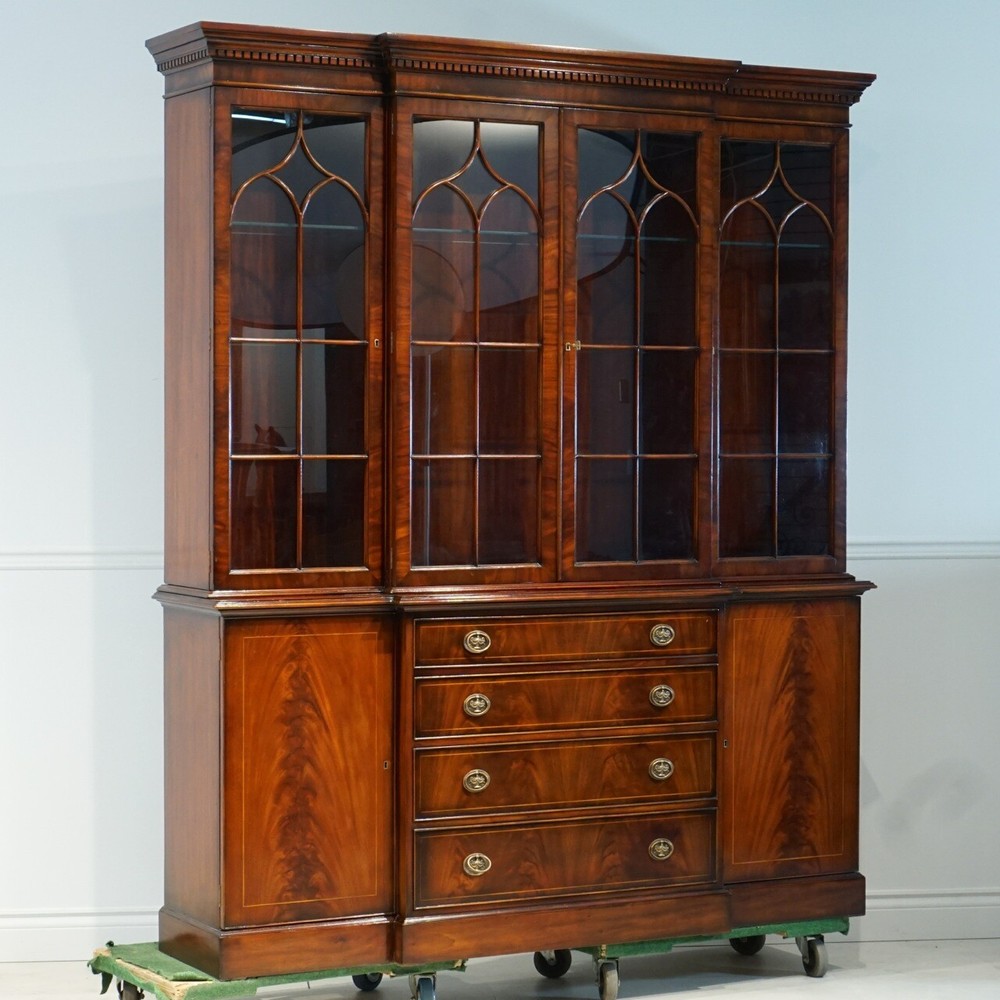 Stunning English Cardiff Breakfront China Cabinet in Mahogany with LED lights