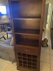 Solid Wood Mahogany European Style Traditional Bar Cabinet