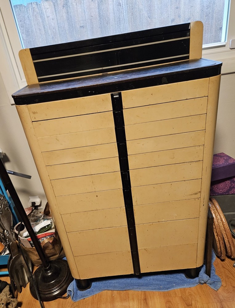 The American Cabinet Co – 1940-50s Vintage Dental Cabinet
