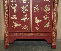 FINE ANTIQUE CHINESE BUTTERFLY HAND PAINTED LACQUERED LARGE SIDE TABLE CUPBOARD