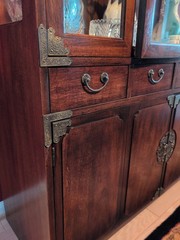 Thomasville Huntley Collection Dark Wood China Cabinet w/ Beveled Glass Doors