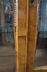 Antique Italian Baroque Rococo Walnut Burr Curio Display Cabinet Glass Showcase