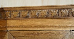 FINE ANTIQUE VICTORIAN CIRCA 1880 PINE HOUSEKEEPERS CUPBOARD DRAWERS LINEN POTS