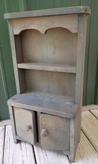 VtgWallShelfCupboardPaintedWoodDoorsFolkArtPrimitiveRetroGrannyCottageCore60s80s