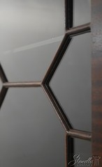71046: HENREDON Chippendale Style 2 Door Mahogany Curio Cabinet