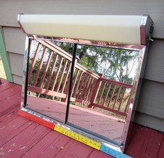 Vintage NATTCO Mirr-O-Nette Chrome Mirror Medicine Cabinet Lighted Lucite Knobs