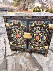 Vintage Chinoiserie Hand-Painted Lacquered Cabinet H25xW25xD18”