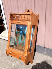 Antique Wall Hanging Barber Cabinet Quarter Sawn Oak Frank S Betz Co Chicago USA