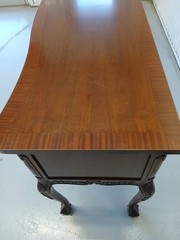 Elegant Chippendale Style Mahogany Sideboard Server Williamsburg Style with Key